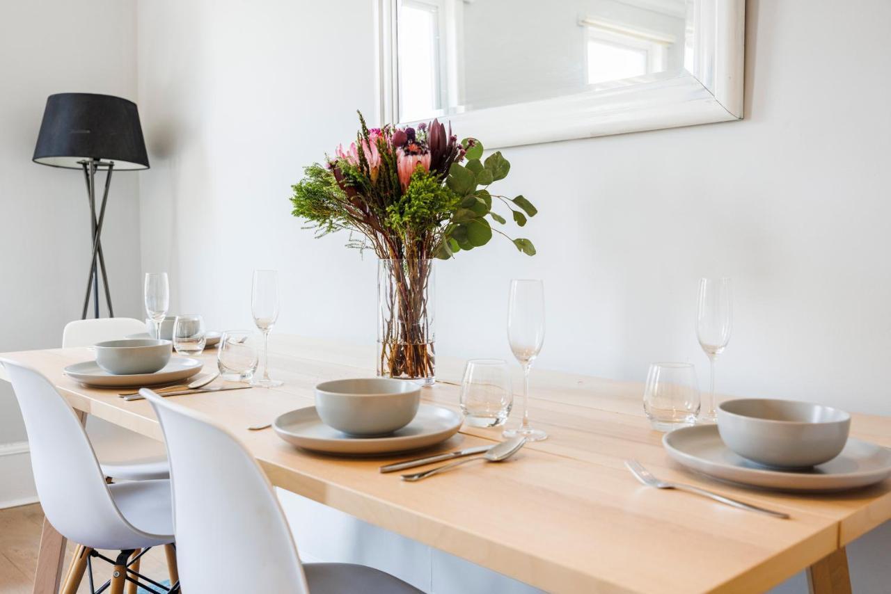 Welcomestay Colliers Wood Two Bed Apartment - Home Away From Home Лондон Экстерьер фото